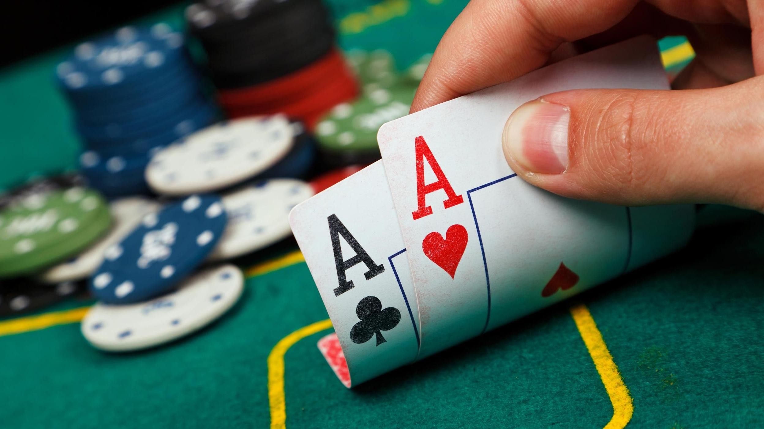 Unterhaltung bei Poker im 7MELONS Casino